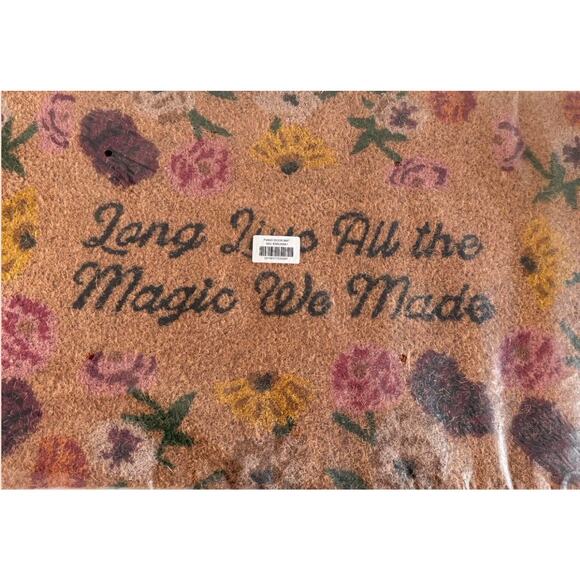 Taylor Swift NIB | Long Live All The Magic We Made Acoustic Piano Door Mat - Picture 1 of 2